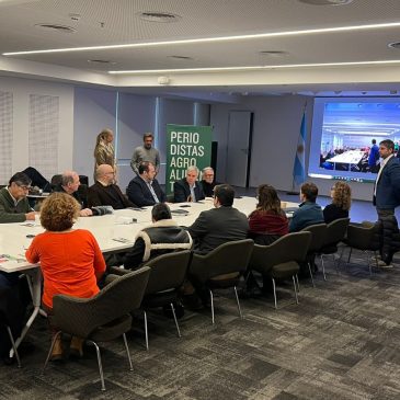 CONFIAR realizó un taller para periodistas